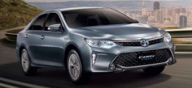 Desain-Belakang-Toyota-Camry-2015