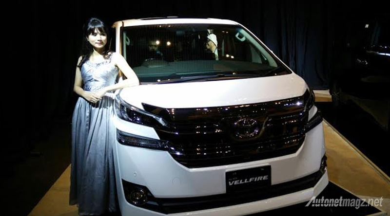 Berita, Toyota-Vellfire-2015-Indonesia: Toyota Alphard dan Vellfire Generasi Baru Akhirnya Tiba di Indonesia!