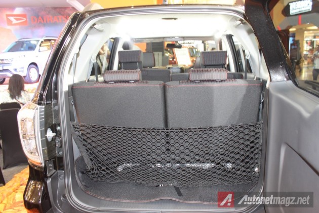 Berita, bagasi daihatsu terios: First Impression Review Daihatsu Terios Facelift 2015 oleh AutonetMagz