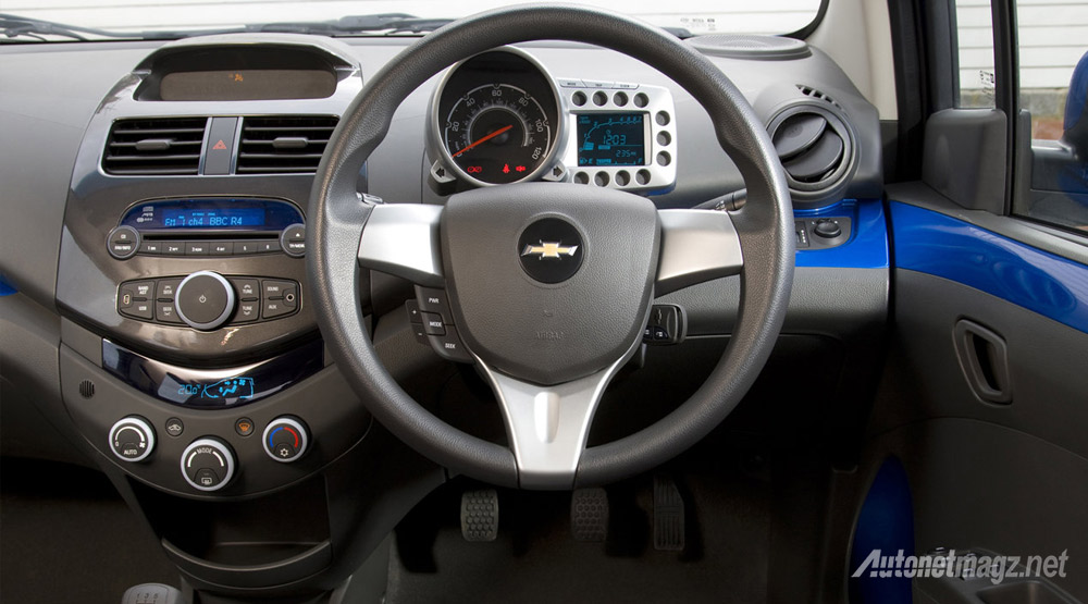 Berita, foto-interior-spark-lama: Foto Interior Chevrolet Spark 2015 Bocor, Bagaimana Menurutmu?
