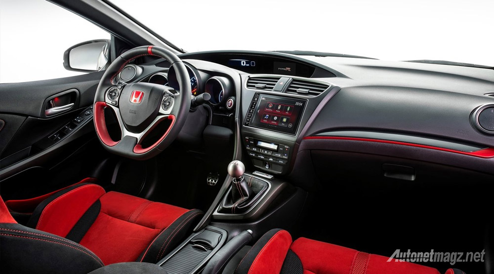 Berita, interior-honda-civic-type-r: Honda Civic Type R Turbo Kini Sudah Resmi Diluncurkan, Tenaganya 310 HP!