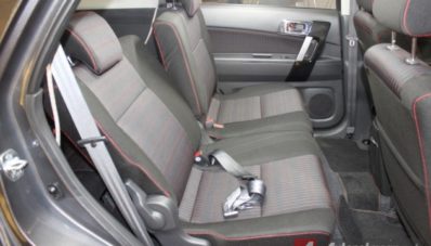 First Impression Review Daihatsu Terios Facelift 2015 oleh AutonetMagz First Impression Review Daihatsu Terios Facelift 2015 oleh AutonetMagz