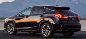 Lexus-RX-450-h-2016