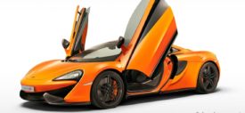 interior-McLaren-570S