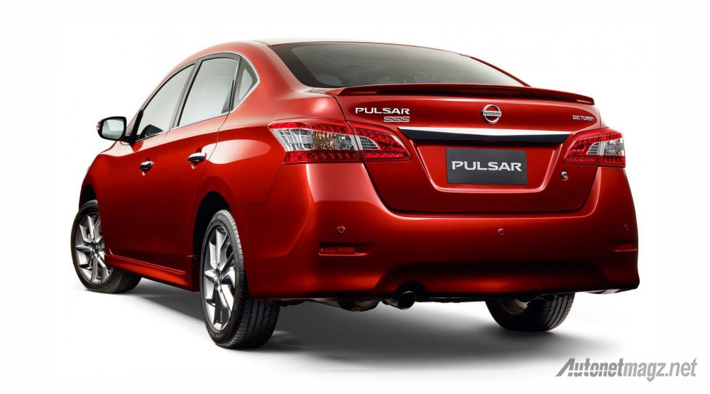 Berita, Nissan-Pulsar-SSS-belakang: Nissan Pulsar SSS Segera Diperkenalkan di Australia, Tambah Fitur Tapi Turun Harga!