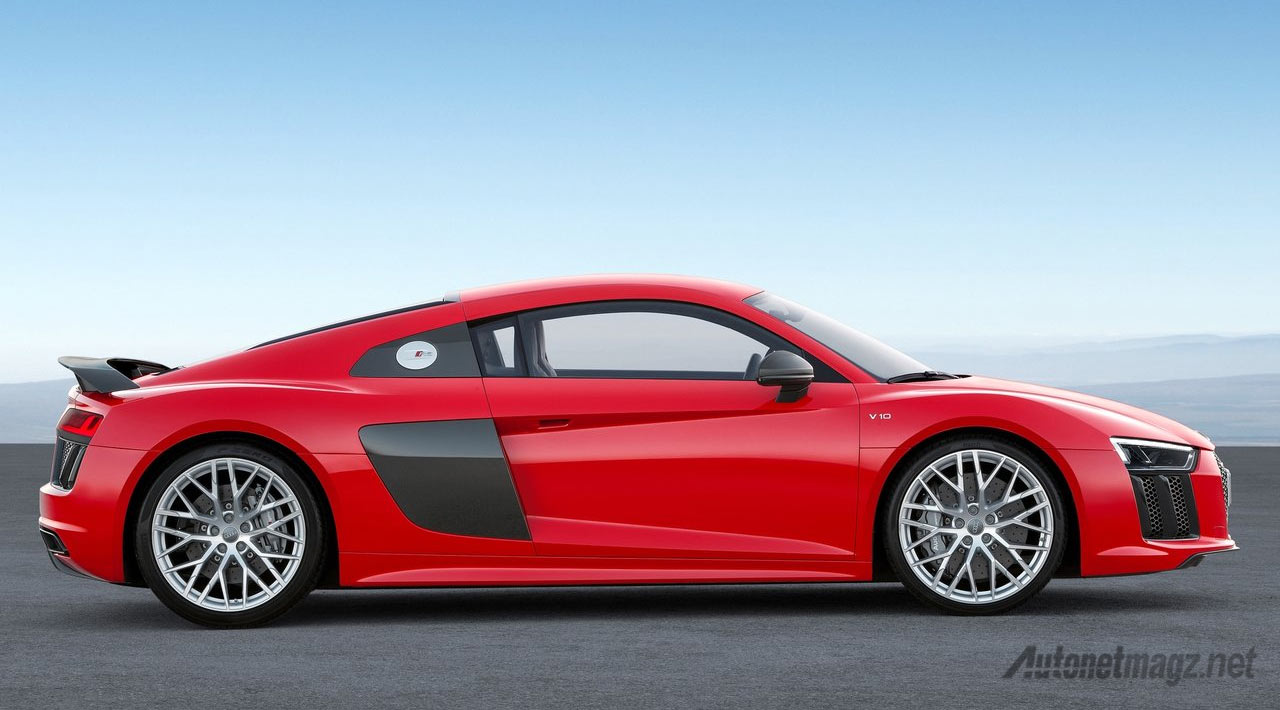 Audi, Audi-R8-V10-Plus-2015-Samping: Audi R8 Terbaru Sudah Bisa Dipesan, Harga Mulai 2,4 M