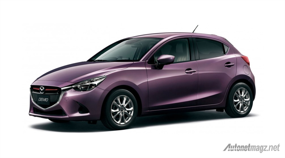 Berita, Mazda-2-Urban-Stylish-Mode: Mazda 2 di Jepang Dapat Tipe Baru dengan Interior yang Makin Kece