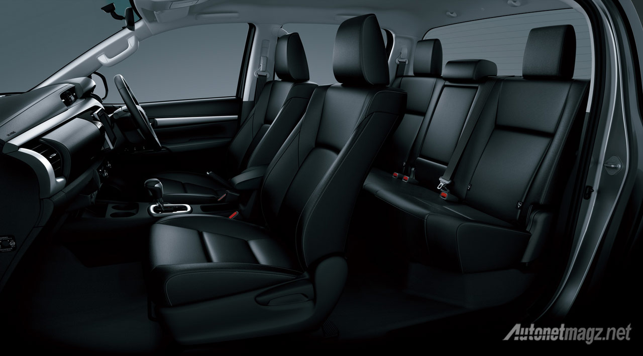 Mobil Baru, interior-toyota-hilux-2015: Akhirnya Toyota Hilux 2015 Baru Resmi Diluncurkan