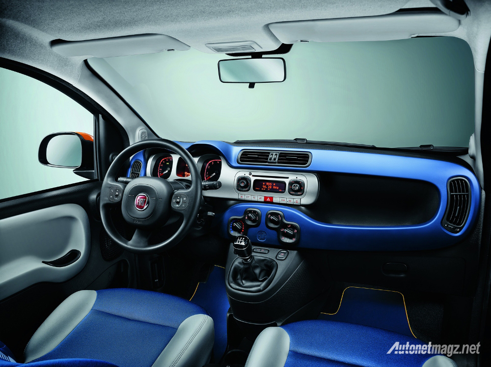 Berita, Fiat-Panda-K-Way-interior-blue: Fiat Panda K-Way Special Edition Hadir Bagi Pecinta Personal Car