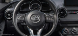 Toyota Yaris sedan tahun 2015