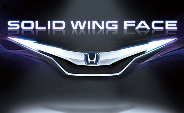 Honda, Solid wing face: Membandingkan Wajah Toyota Avanza Dengan Produk Honda