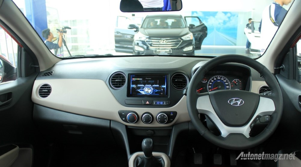 Berita, dashboard-hyundai-grand-i10x: First Impression Review dan Test Drive Hyundai Grand i10X oleh AutonetMagz