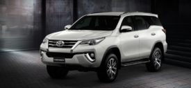2016-Toyota-Fortuner-Thailand-Front-view