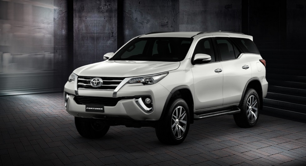 Berita, 2016-Toyota-Fortuner-Thailand-White: All New Toyota Fortuner Diperkenalkan Di Thailand Dan Australia, Spesifikasinya Cukup Mencengangkan