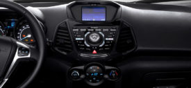 ford-ecosport-facelift-steering-wheel
