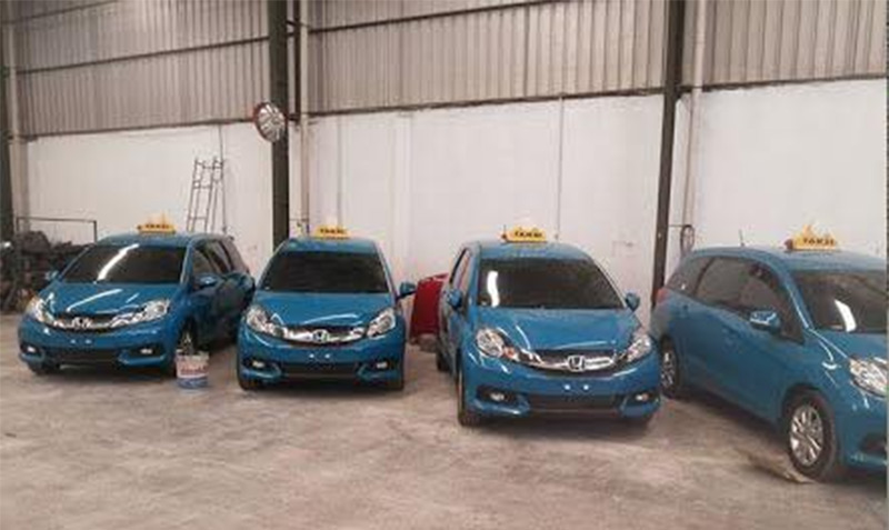 Berita, honda-mobilio-armada-taksi: Honda Mobilio Taksi Jadi Armada Baru Blue Bird