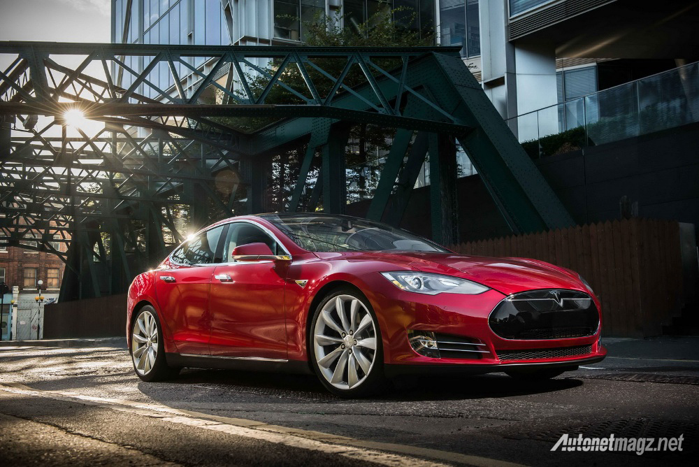 Berita, tesla-models-s-front: Tesla P85D Sudah Wow? Masih Ada Tesla Model S P90D 762 HP Dengan ‘Ludicrous’ Speed