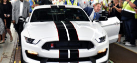 Ford-Mustang-Shelby-GT350-front