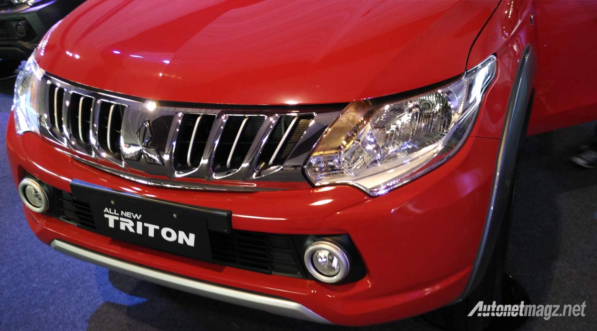 Berita, front-fascia-mitsubishi-triton-2015-indonesia: First Impression Review All New Mitsubishi Triton 2015 with Video