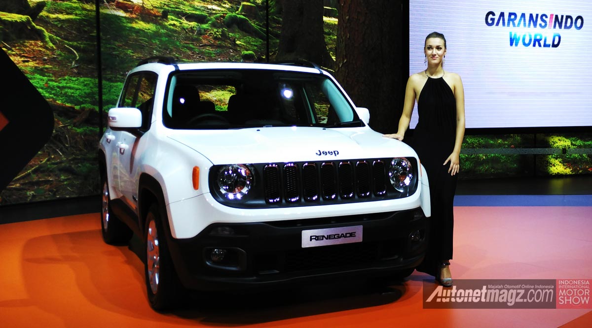 Berita, jeep-renegade-white-garansindo: Jeep Renegade, Small SUV Jeep Kini Resmi Dijual Garansindo di IIMS 2015
