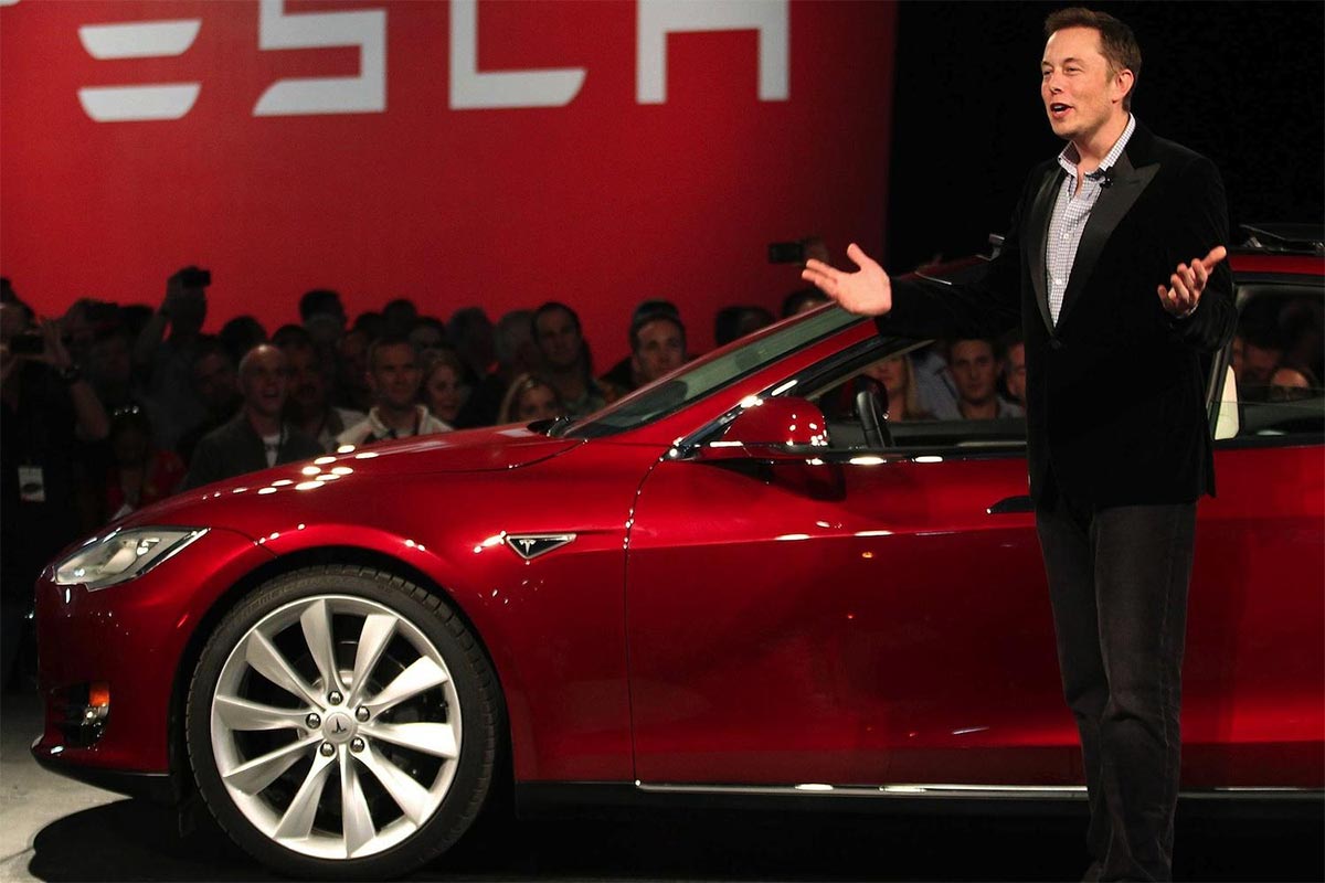 Berita, elon-musk: Elon Musk : Tragedi Dieselgate Membuktikan Saatnya Mobil Listrik Menjadi Pilihan Utama