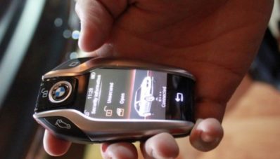 BMW Seri 7 2015 Resmi Diluncurkan Di Indonesia, Driving Luxury BMW Seri 7 2015 Resmi Diluncurkan Di Indonesia, Driving Luxury