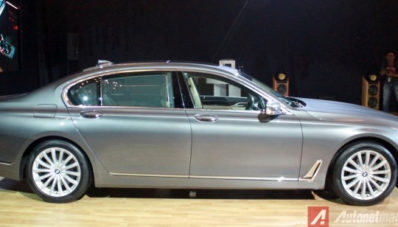 First Impression Review BMW 7 Series, Sedan Premium Tercanggih Saat Ini! First Impression Review BMW 7 Series, Sedan Premium Tercanggih Saat Ini!