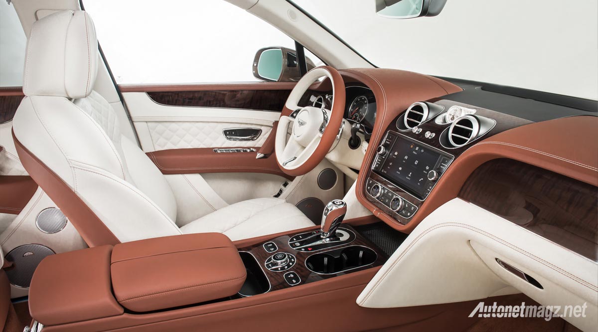 Bentley, interior-bentley-bentayga: Gila, Jam Analog Opsional Bentley Bentayga Ini Harganya Nyaris Setara Bentley Bentayganya Sendiri!