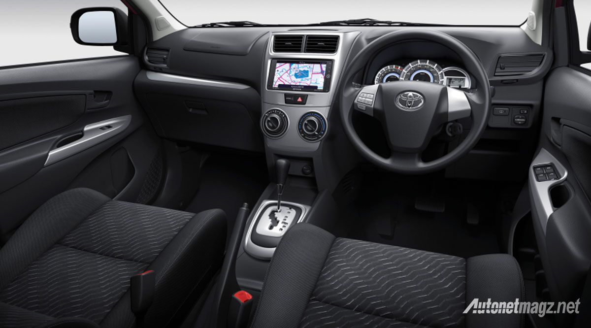 Berita, interior-toyota-avanza-facelift: Toyota Grand New Avanza Dijual Hingga 270 Jutaan di Malaysia, Apa Bedanya Dengan Spek Indonesia?