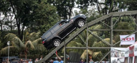 Modifikasi extreme mobil modif di pameran Jakarta Auto Show JAS 2015