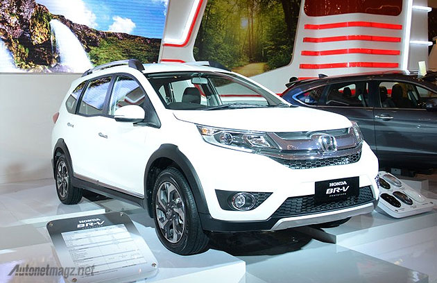 Mobil Baru, Honda BR-V putih di pameran Jakarta Auto Show JAS 2015: Banjir Diskon Dari APM di Jakarta Auto Show (JAS) 2015