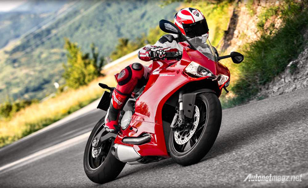 Ducati, ducati-959-panigale: Rumor Mesin Ducati : Mungkinkah Pakai V4, Supercharger atau Turbocharger?