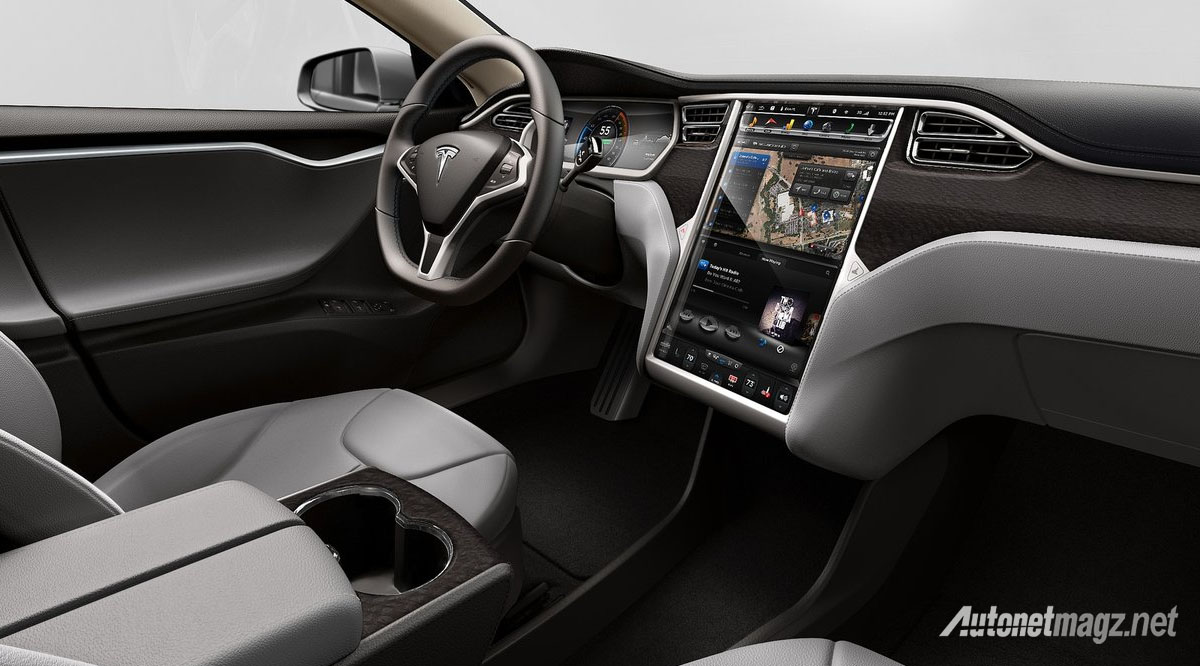 Berita, tesla model s interior: Sabuk Pengaman Rentan Copot, Tesla Recall Model S