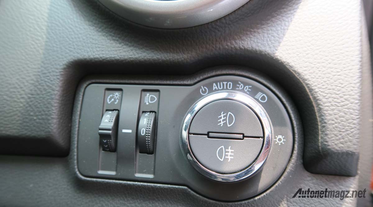 Berita, tuas lampu chevrolet trax: First Impression and Test Drive Review Chevrolet Trax LTZ 1.4 Turbo A/T