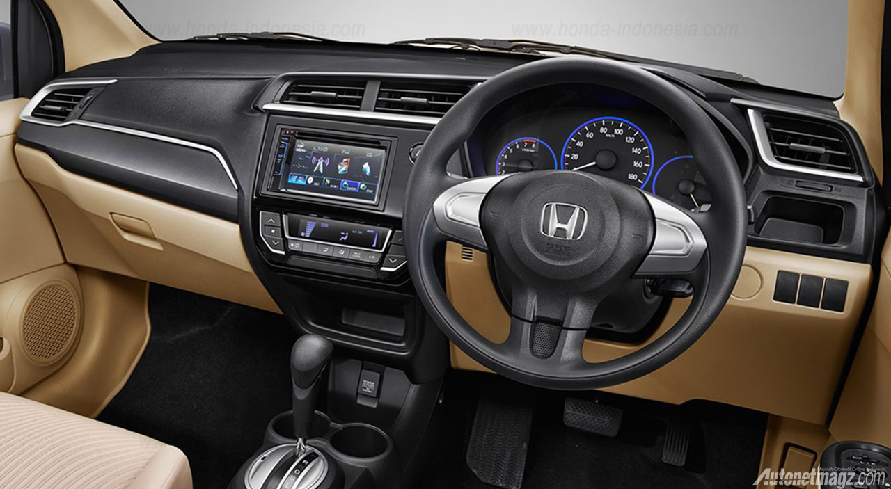Honda, Honda-Mobilio-Facelift-Interior: Honda Mobilio Facelift 2016 Diluncurkan, Ini Bedanya!