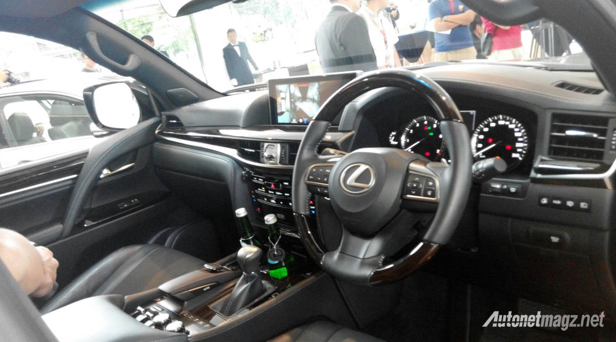 Berita, interior lexus lx570: Lexus Indonesia Resmi Hadirkan GS200t dan LX570 Terbaru