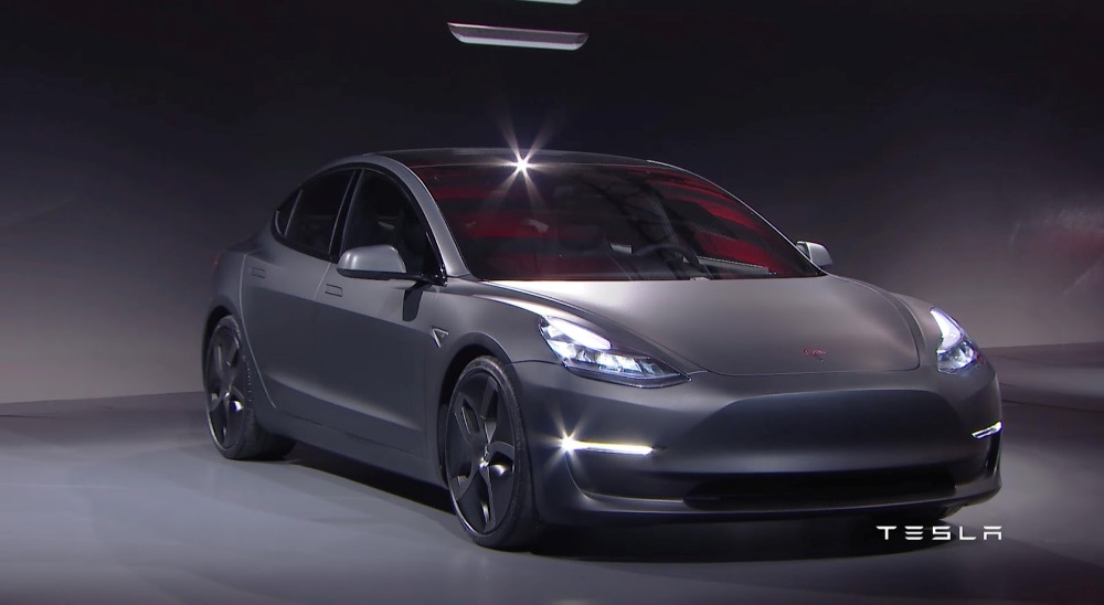 International, Tesla-Model-3-front: Ini Dia Tesla Model 3 Yang Lebih Kompak dan Tetap Kencang