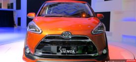 Toyota-Sienta-Wallpaper