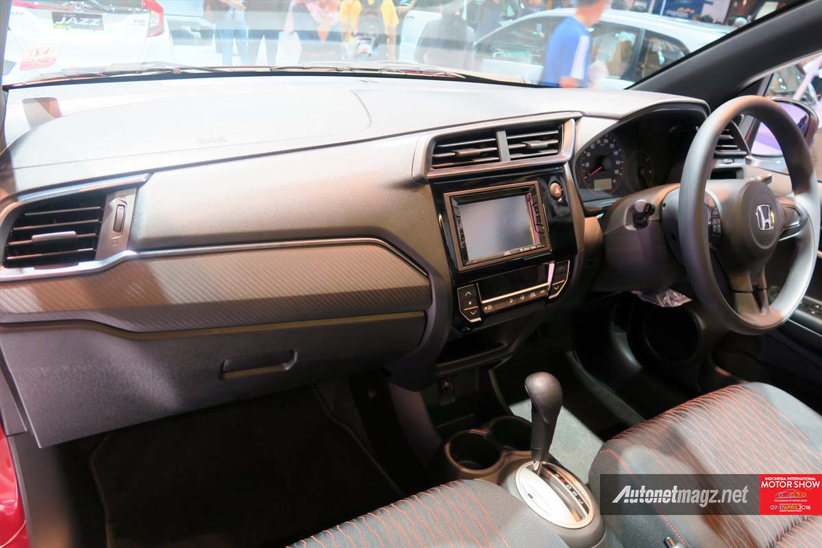 Berita, honda brio rs interior: First Impression Review Honda Brio RS 2016