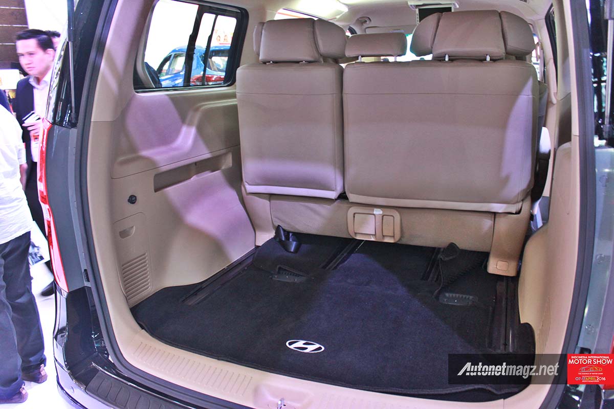 Berita, hyundai h1 facelift 2016 enlarged boot space: First Impression Review Hyundai H-1 Facelift 2016 Indonesia