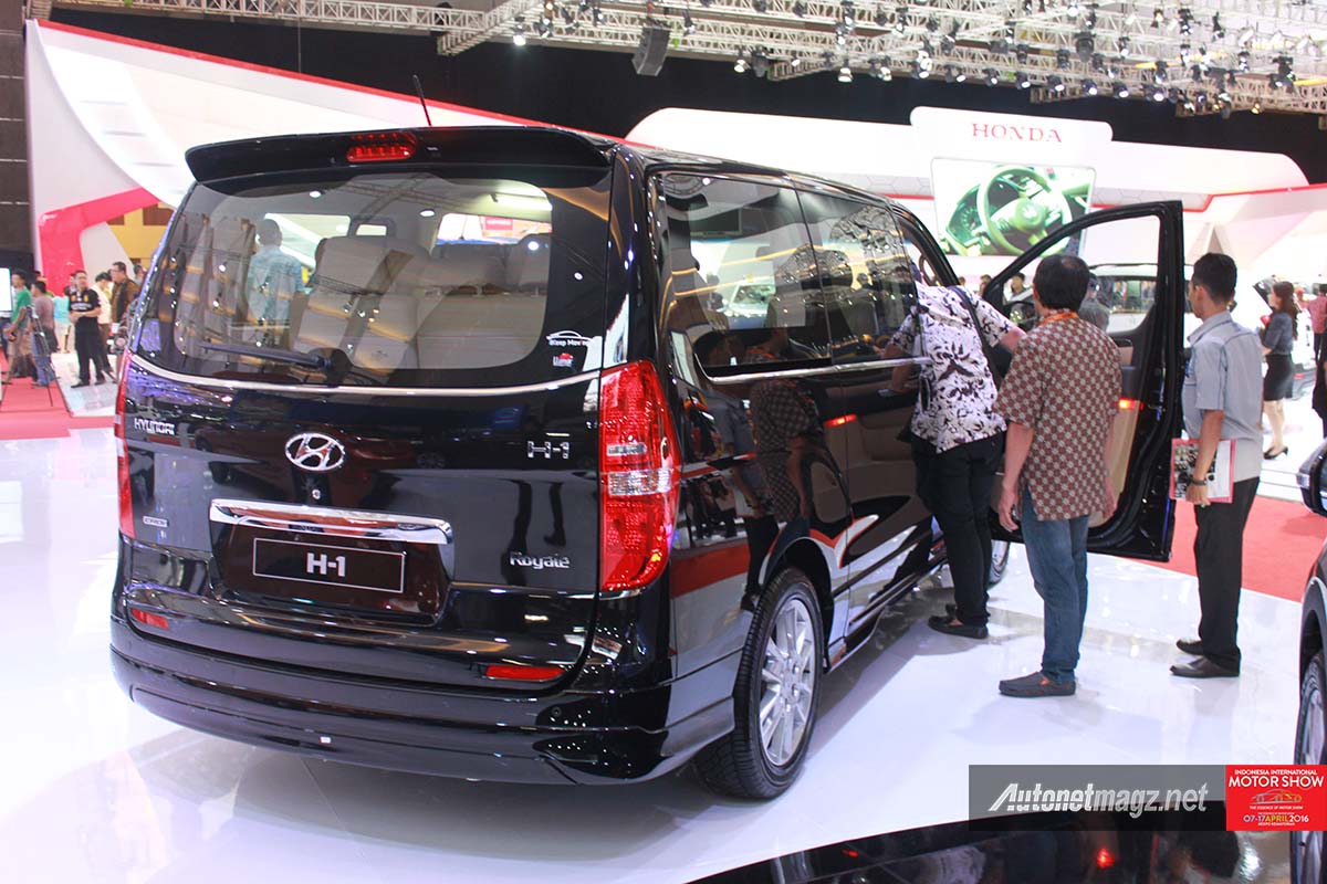 Berita, hyundai h1 facelift 2016 rear: First Impression Review Hyundai H-1 Facelift 2016 Indonesia
