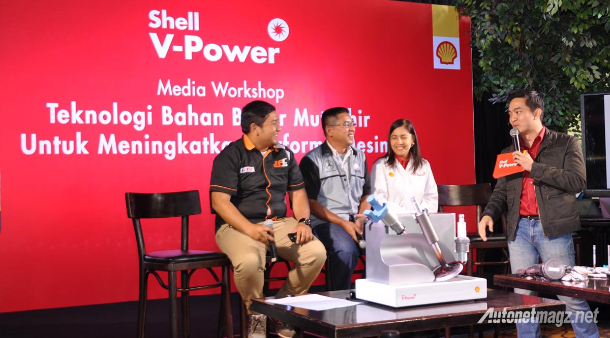 Berita, shell v power indonesia workshop: Workshop Shell V-Power Tunjukkan Kelebihan Bahan Bakar Shell