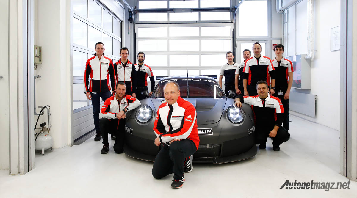 International, 2017 porsche gte racecar photo: Amunisi Baru Porsche, Suksesor 911 RSR Siap Jalani Uji Coba