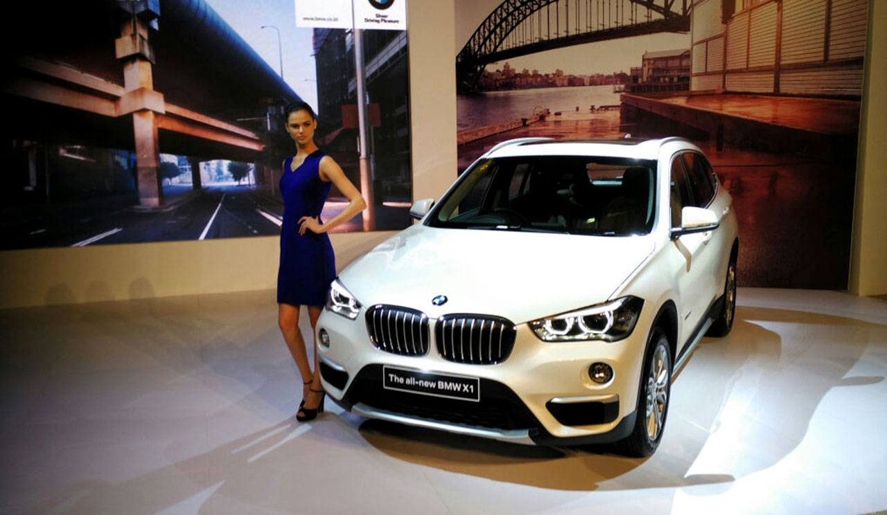 BMW, BMW-X1-Eskterior-Indonesia-Foto-Galeri: BMW X1 2016 Resmi Mengaspal di Indonesia Dengan 1 Pilihan Mesin Saja
