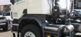 Scania-P460-Spare-Tyre