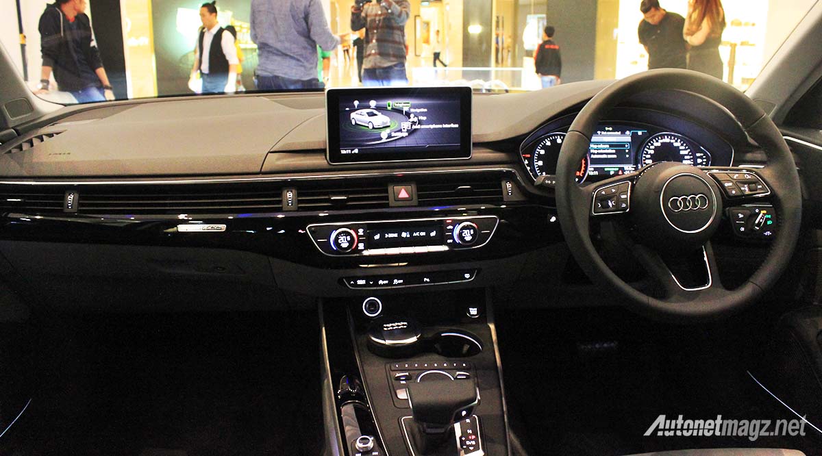 Audi, audi a4 2016 interior: Audi A4 2016 Kini Diluncurkan, Mobil Pertama di Indonesia Dengan Android Auto dan Apple CarPlay!