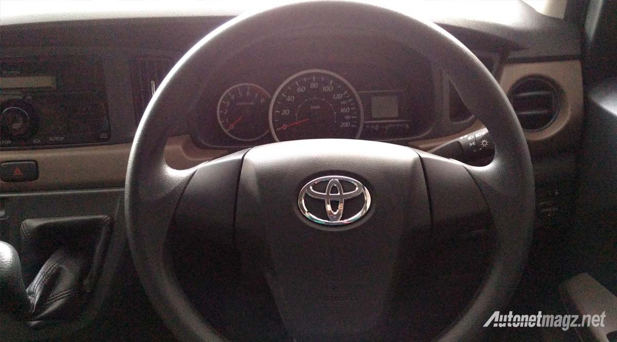 International, toyota calya indonesia setir: First Impression Review Toyota Calya Indonesia