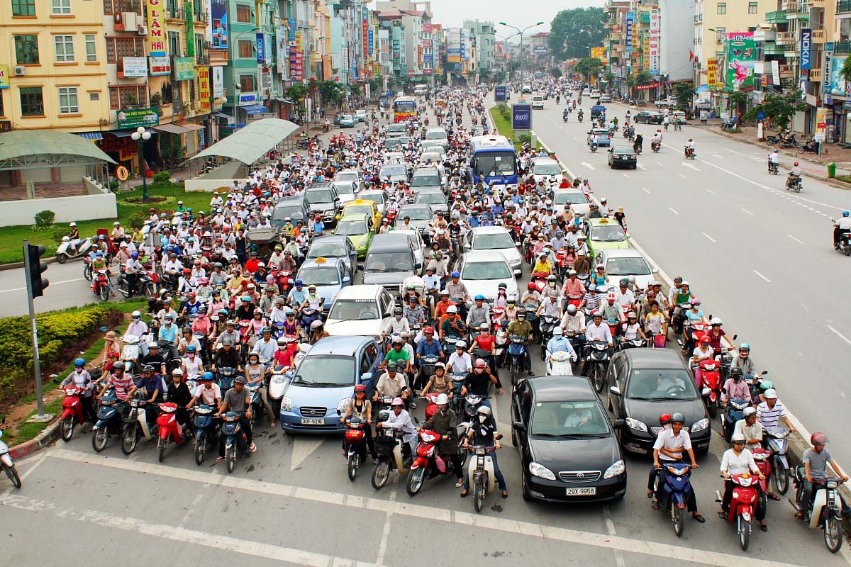 International, kemacetan di vietnam: Hanoi Siap Melarang Sepeda Motor Berkeliaran Tahun 2025