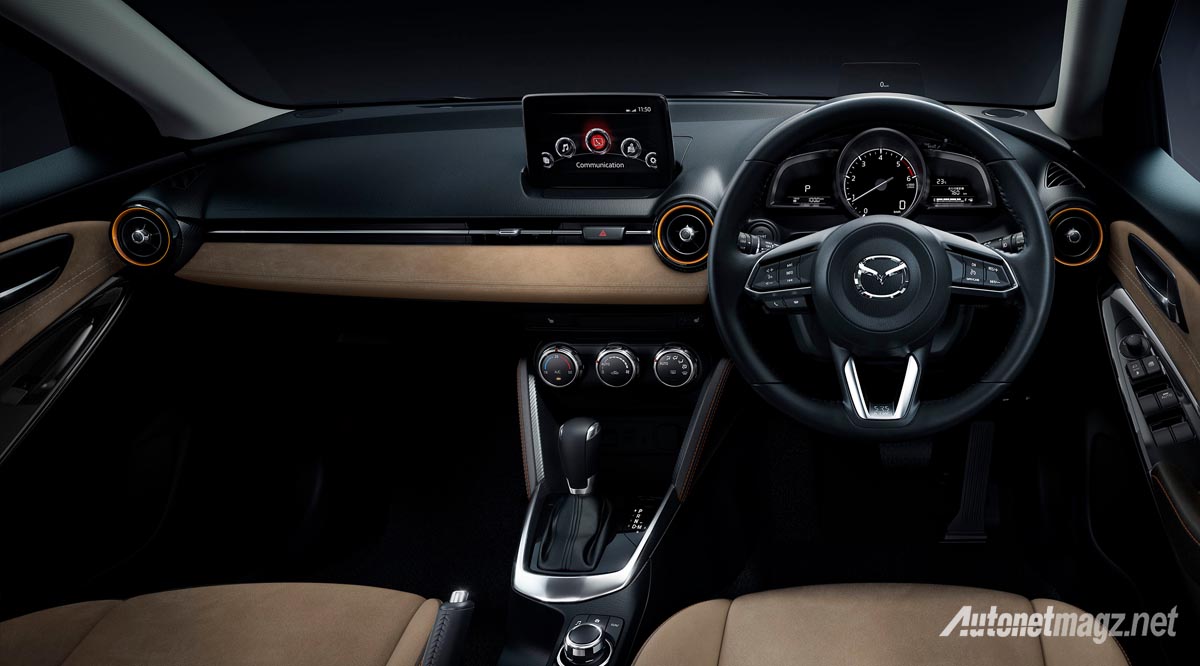 International, mazda-2-facelift-brown-interior: Mazda 2 dan CX-3 Baru Kini Dengan G-Vectoring Control