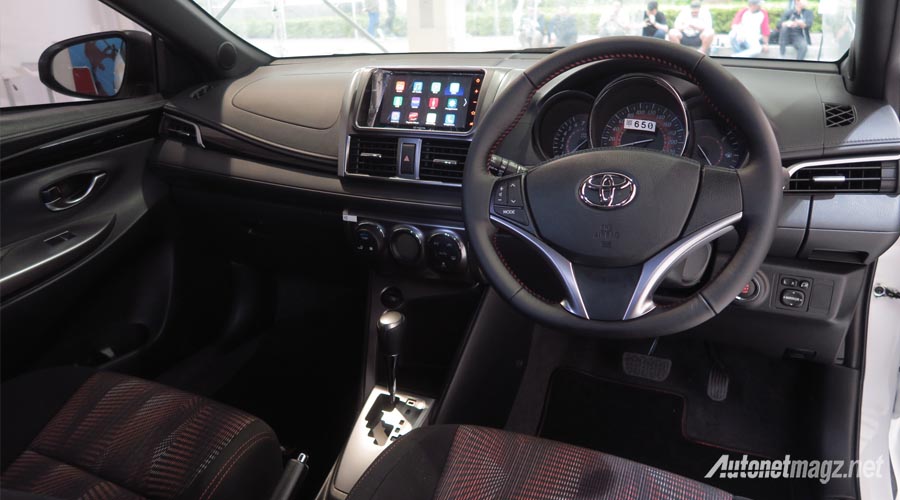 International, toyota-yaris-heykers-interior: Toyota Yaris Heykers Hadir, Sajikan Gaya Crossover Funky